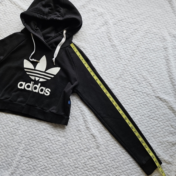 Adidas Trefoil Black Cropped Hoodie Sweatshirt Size Small - Picture 10 of 15